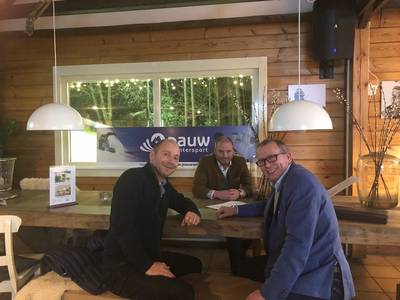 tekenen-contract-2019 tekenen-contract-2019